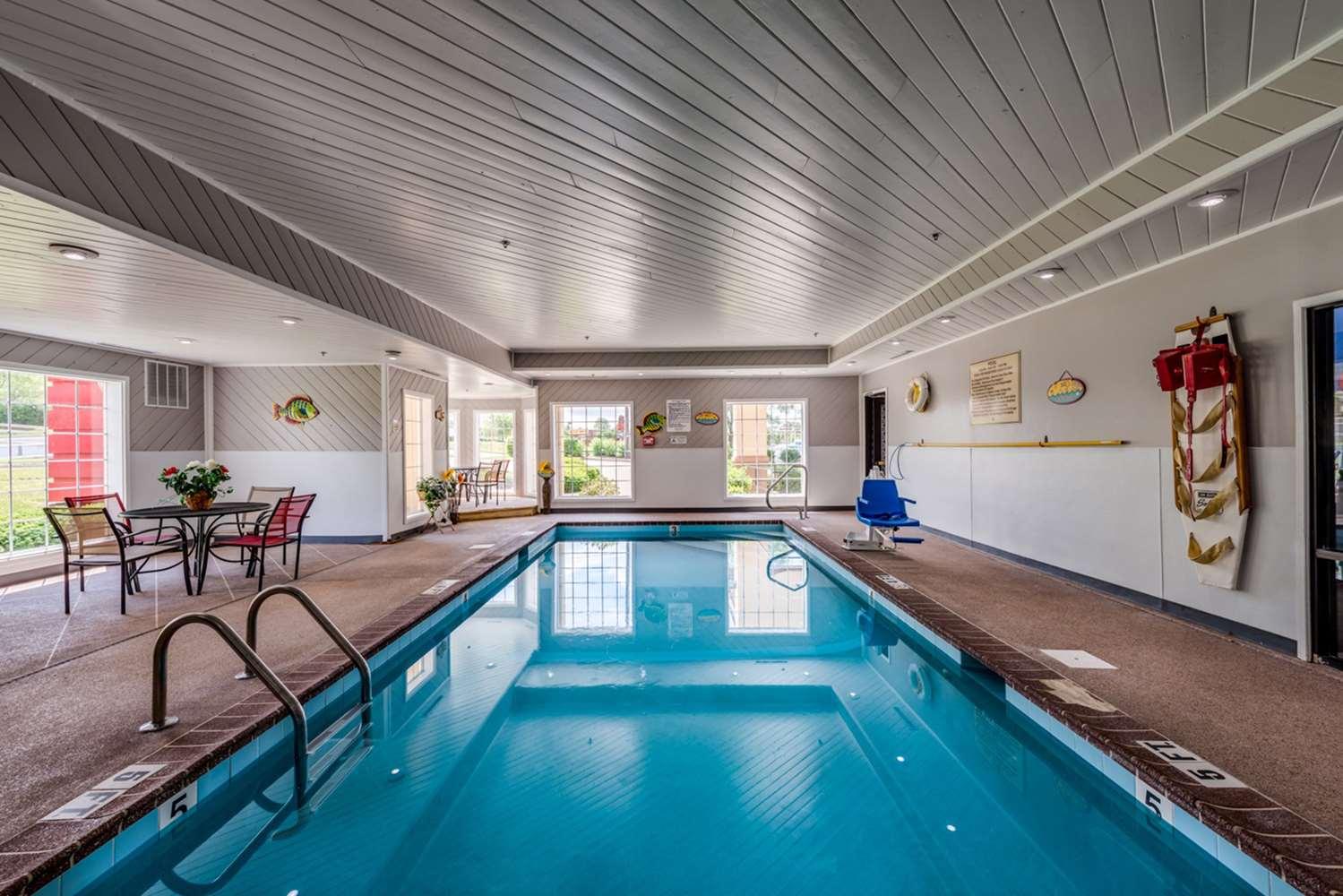 Guesthouse Inn & Suites Lexington Esterno foto