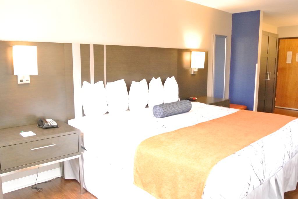 Guesthouse Inn & Suites Lexington Esterno foto