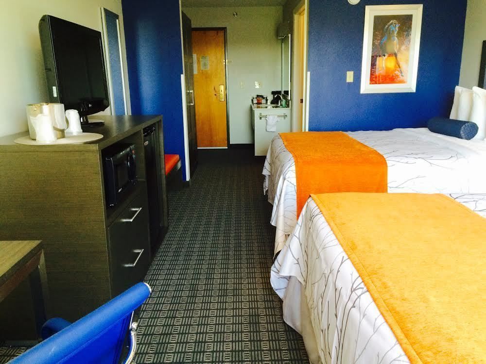 Guesthouse Inn & Suites Lexington Esterno foto